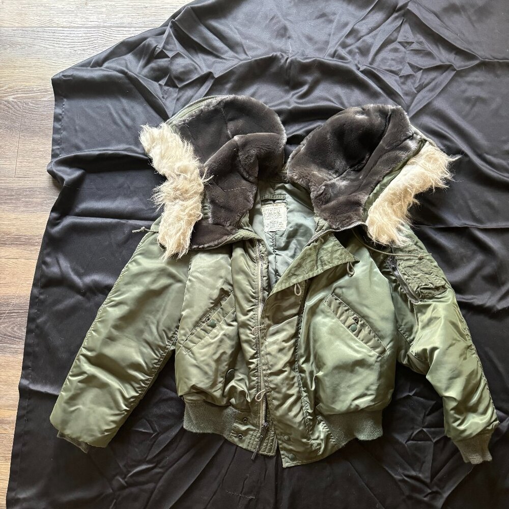 USAF Viet Nam War (1960s) flightline super heavy jacket.